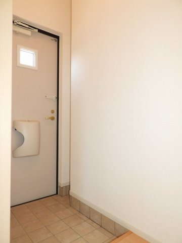 玄関　落ち着いた玄関です