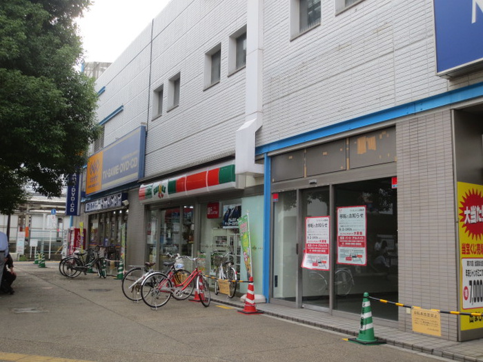 コンビニ　サンクス（コンビニ）まで493m