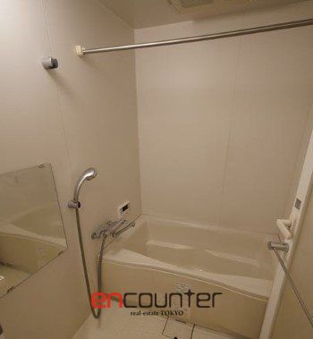 バス・シャワールーム　※同マンション別室参考写真