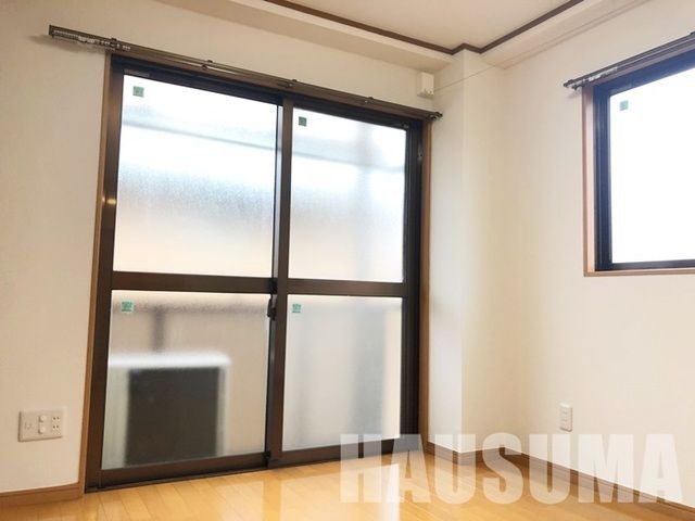 居室・リビング　居室　※他号室参考写真