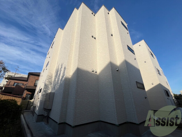 建物外観　青葉区高松１丁目１０番６５号