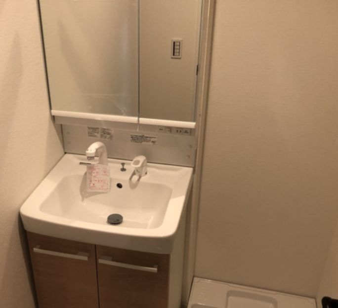 洗面設備　使いやすい洗面所です
