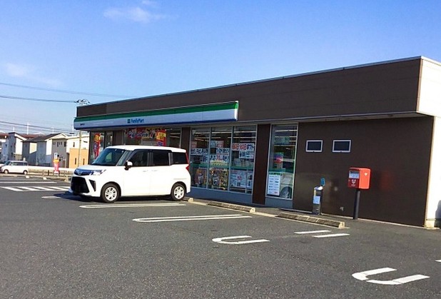 コンビニ　ファミリーマート新倉敷北店（コンビニ）まで280m