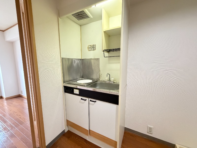 キッチン　３０３号室の写真