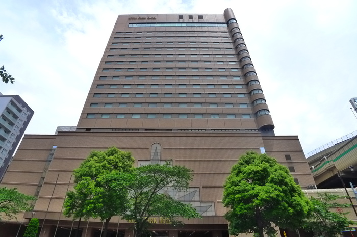飲食店　ロイヤルパークホテル（飲食店）まで350m
