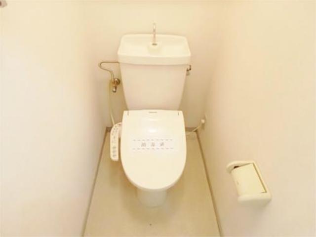 トイレ　ウォーリアー付き