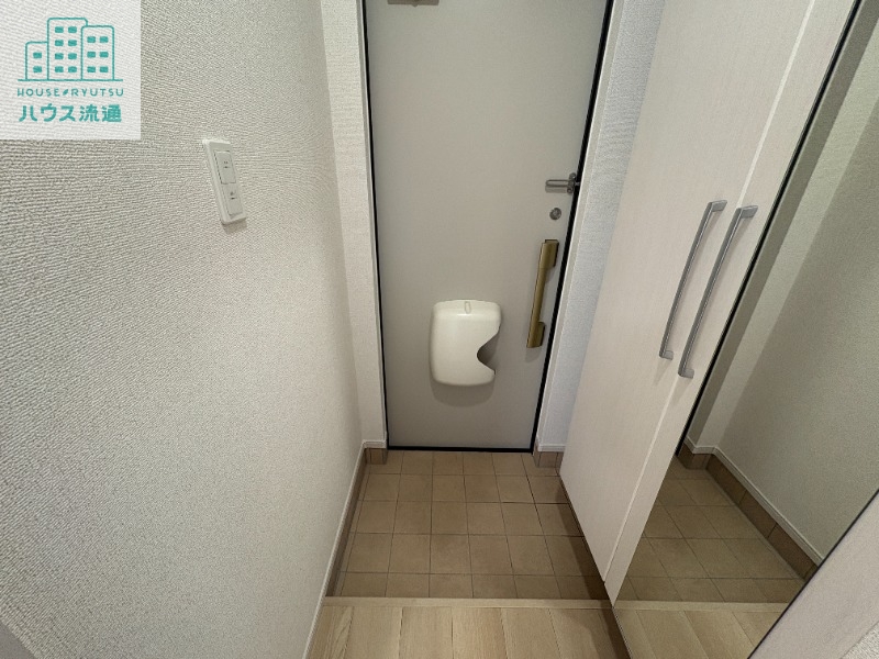 玄関　※別号室の写真