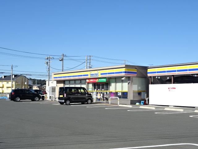 コンビニ　ミニストップ（コンビニ）まで1076m