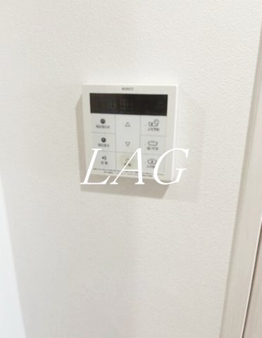 その他設備　給湯器です。