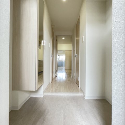 玄関　同仕様タイプです