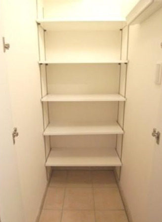 収納　※別部屋の参考写真です。