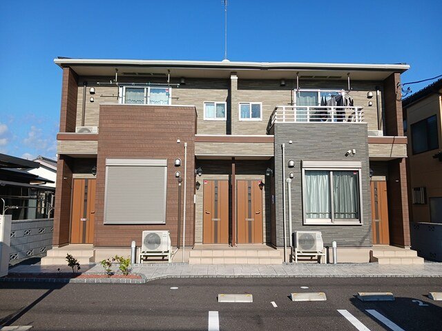 建物外観　落ち着いた雰囲気の外観です