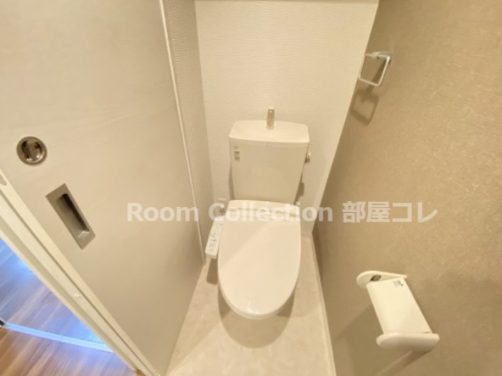 トイレ　※同物件他部屋写真 反転の場合有