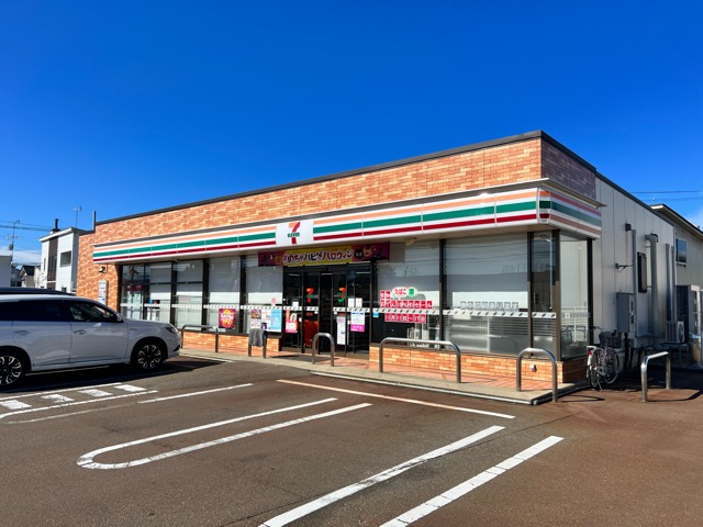 コンビニ　セブンイレブン 上越五智1丁目店（コンビニ）まで710m