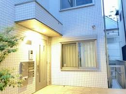 エントランス　ゆとりのあるエントランスです