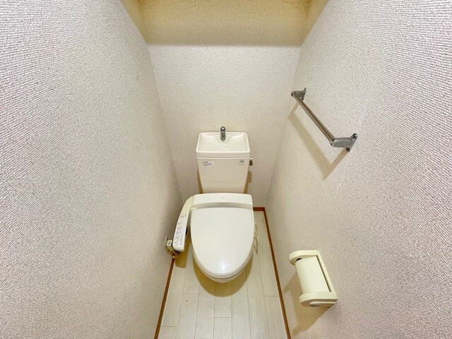 トイレ　写真は９０３です。