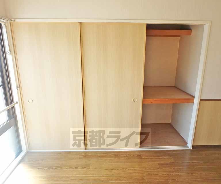 収納　収納もたっぷりついてます