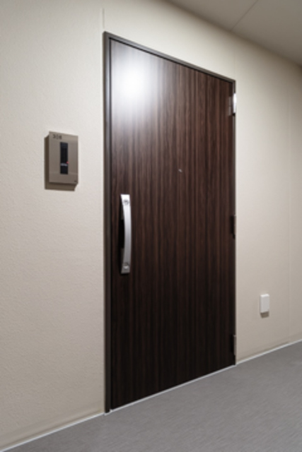 玄関　※写真は同タイプ住戸です。