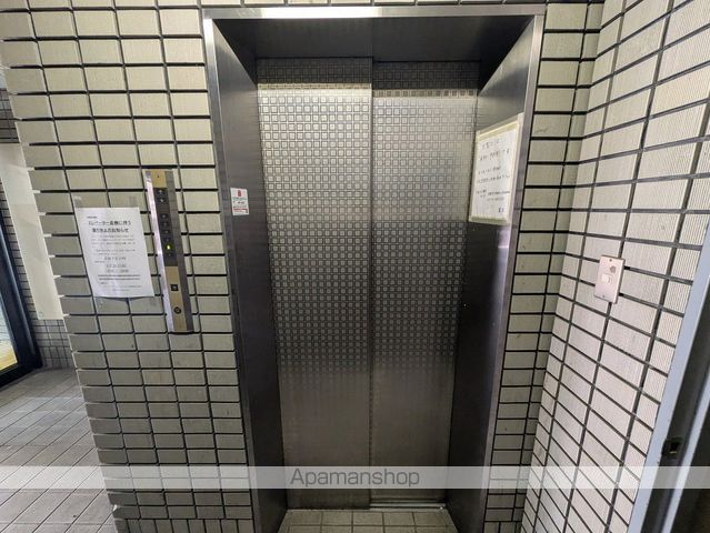 ロビー　ロビー