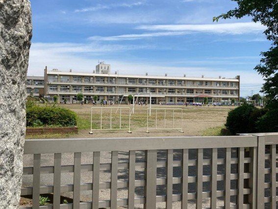 小学校　筑西市立川島小学校（小学校）まで1720m