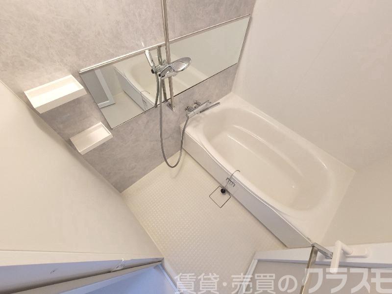 バス・シャワールーム　浴室乾燥機付きバス♪