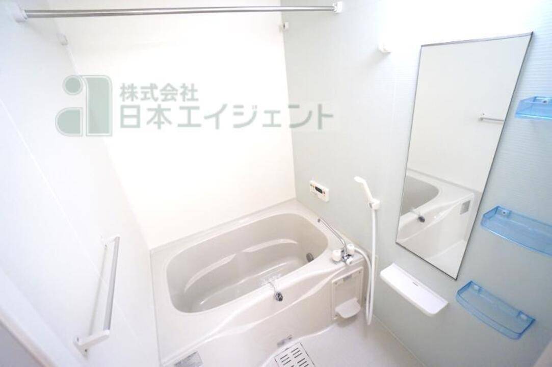 バス・シャワールーム　浴室