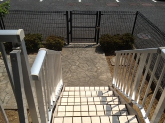 バルコニー　１階は専用庭がついてます。