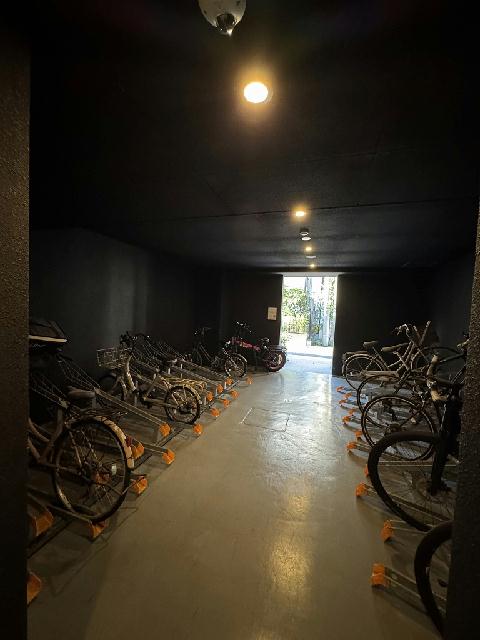 駐車場　駐輪場