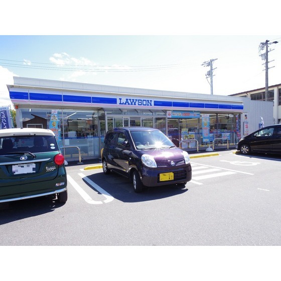 コンビニ　ローソン下諏訪社店（コンビニ）まで545m