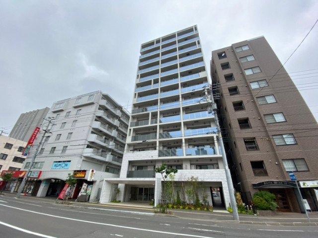 建物外観　札幌市北区北十二条西「デュオヴェール札幌北大前グレイス」