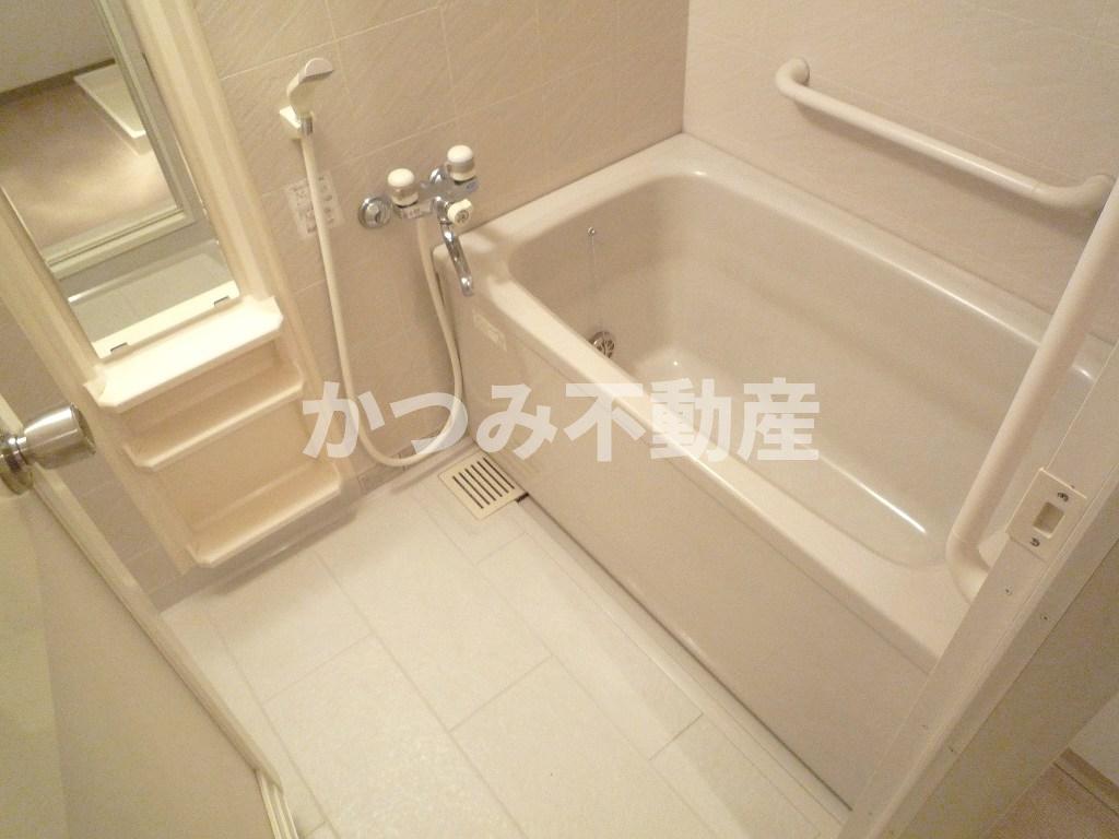 バス・シャワールーム　他号室参考写真