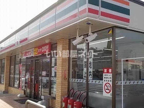 コンビニ　セブンイレブン 八千代緑が丘北店（コンビニ）まで350m