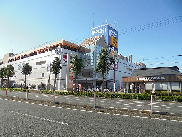 ショッピングセンター　フジグラン 高知（ショッピングセンター）まで450m