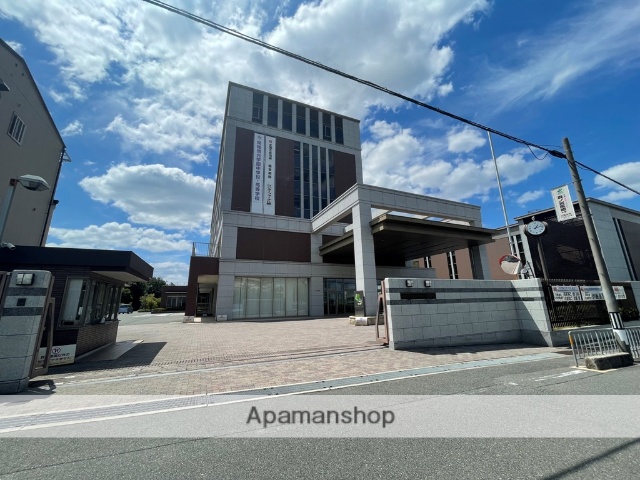 高校・高専　常翔啓光学園（高校・高専）まで511m