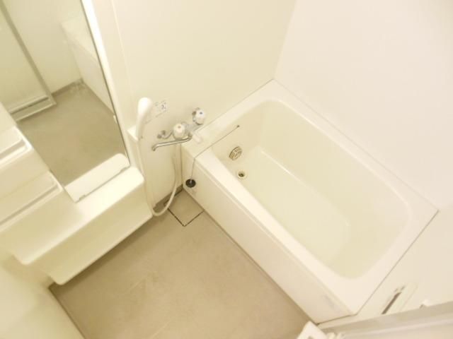 バス・シャワールーム　★キレイなお風呂です★
