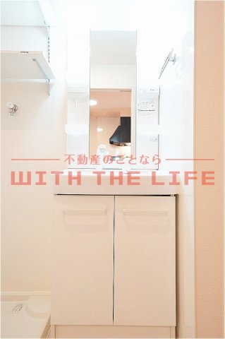 洗面設備　使いやすい洗面所です
