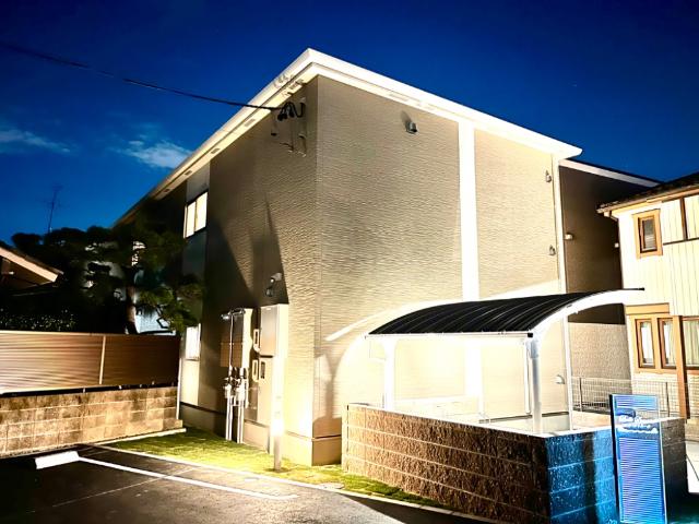 建物外観　外観写真（夜）