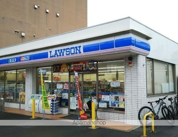 コンビニ　ローソン（コンビニ）まで196m