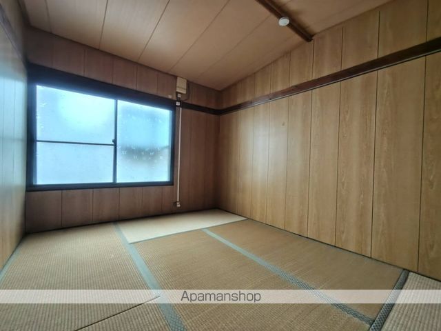 阪急宝塚線 蛍池駅 徒歩10分 2階建 築63年の内装写真