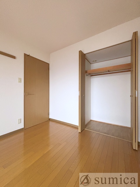 収納　高さもあるクローゼット♪使い勝手間違いなし．．．