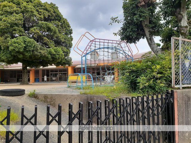 幼稚園・保育園　三国保育所（幼稚園・保育園）まで640m
