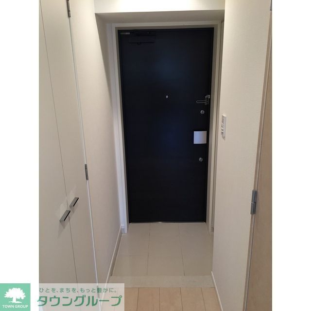 玄関　同タイプ　別部屋写真※現況優先