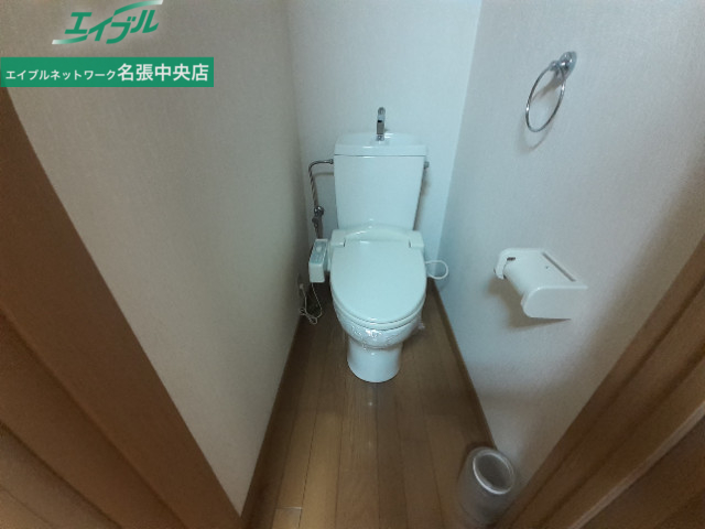 トイレ　同物件別室
