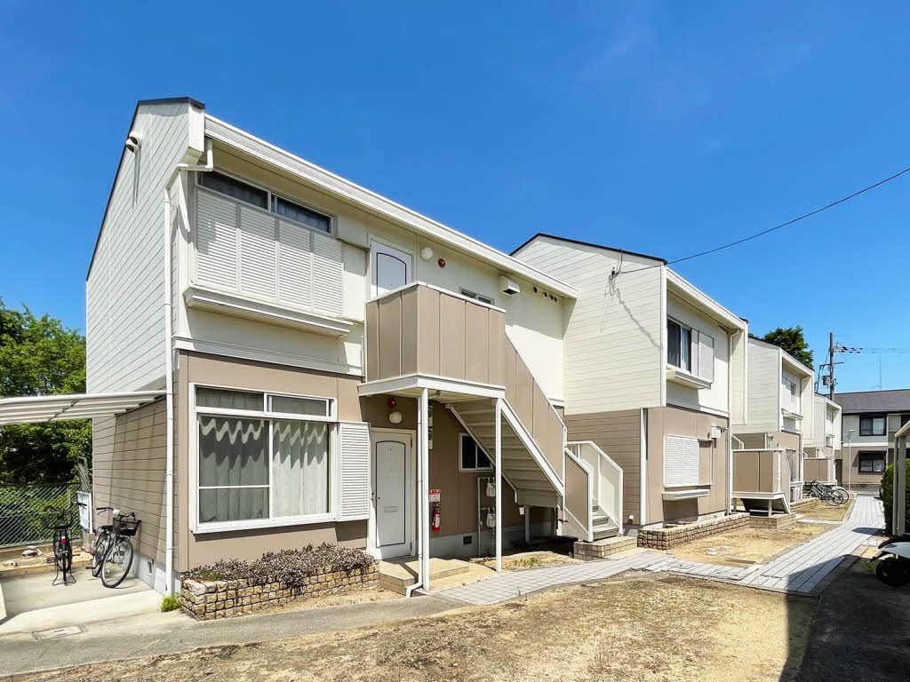 建物外観　積水ハウス施工２階建て軽量鉄骨造物件です。Ａ～Ｉ棟までござ…