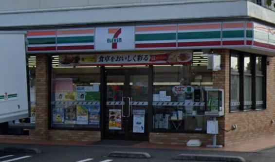 コンビニ　セブンイレブン 古河北店（コンビニ）まで725m