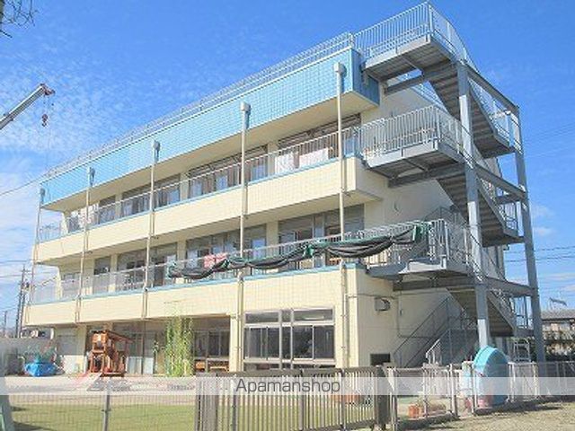 幼稚園・保育園　順愛こども園（幼稚園・保育園）まで213m