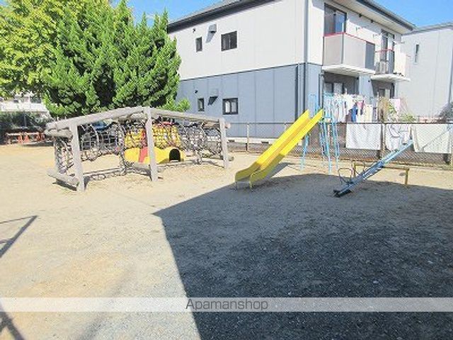 公園　長浜児童遊園地（公園）まで302m