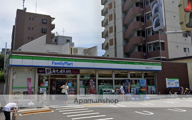 コンビニ　ファミリーマート（コンビニ）まで213m