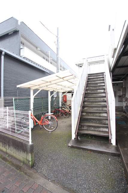 エントランス　★建物入口★