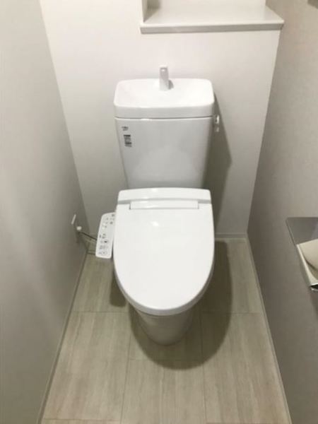 トイレ　※別部屋参考写真